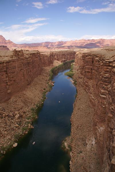 DSC05704.JPG - Rafts on Colorado River in Marble Canyon - AZ
